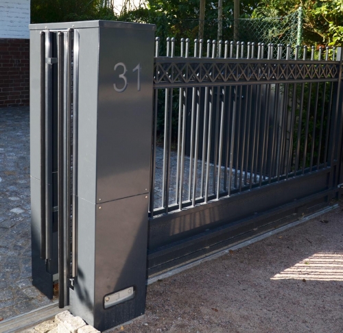 Zweiflügeliges Schiebetor Meyerhoffstraße
